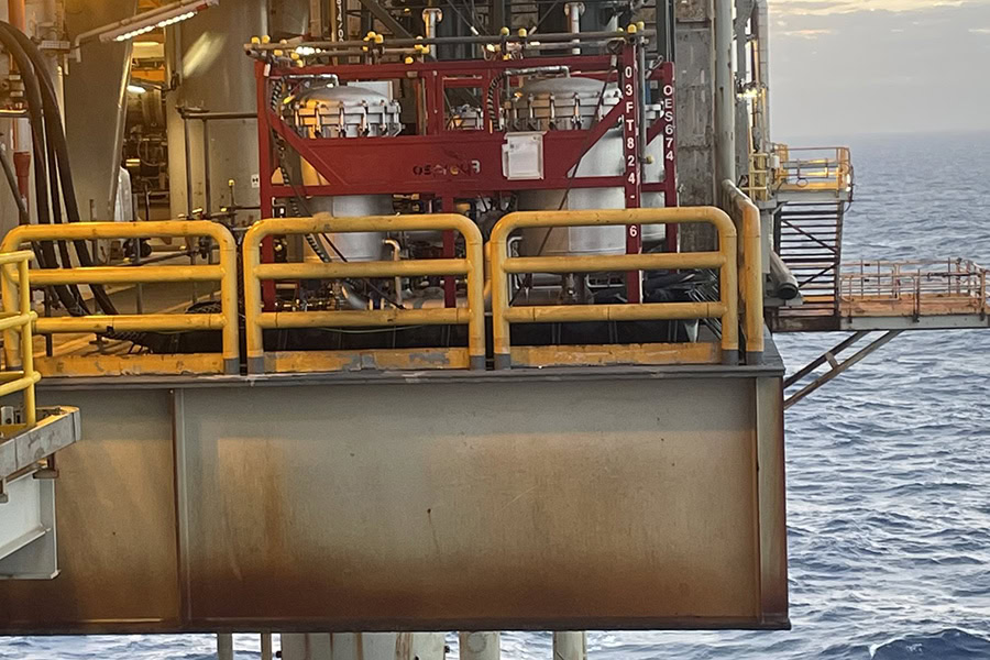 Offshore filtration systems on brownfield offshore asset