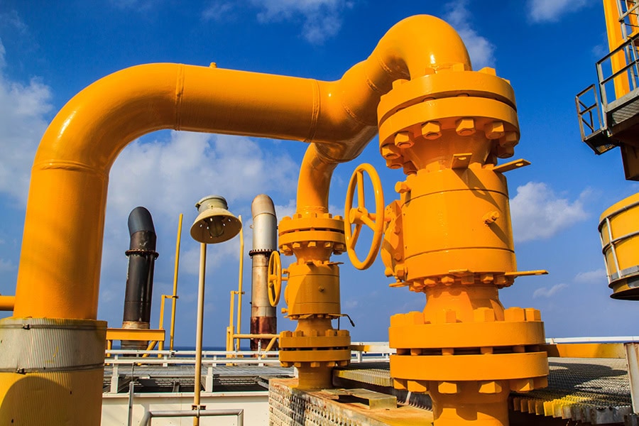 Offshore oil-in-water reduction systems